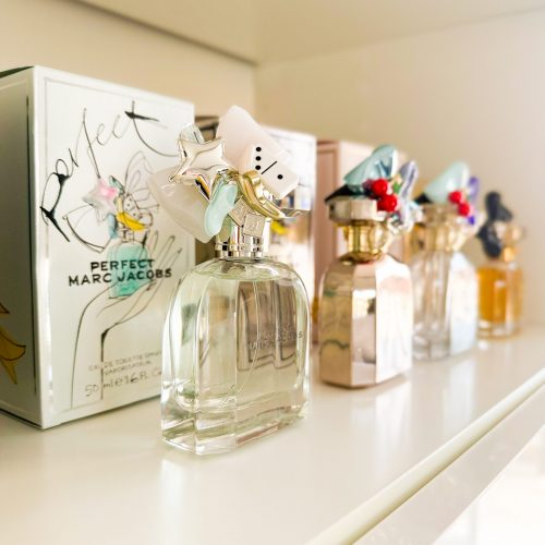 Marc Jacobs Düfte auf Regal, Marc Jacobs Perfect Klieber Artworks
