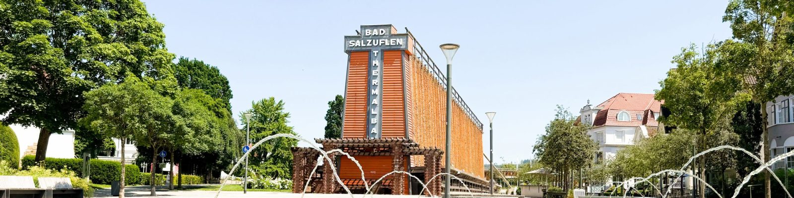 Kontakt-Banner der Grafikagentur Klieber Artworks in Bad Salzuflen Gradierwerk Klieber Artworks Dierekt an der Werbeagentur